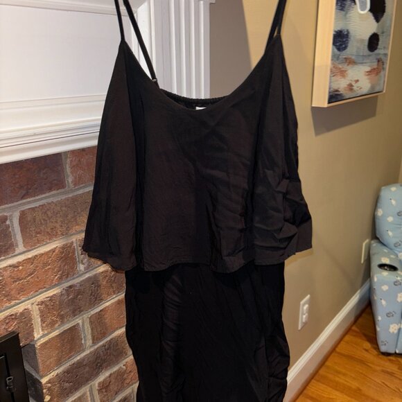 2 Old Navy Flounce mini dress - Black and Black/White patterned - Petite Small - Picture 6 of 7